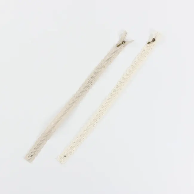 Cream and Pebble Lace Zipper, 2 Pack