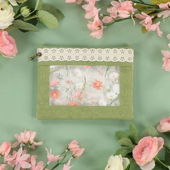 Peek-A-Bloom Zipper Pouches