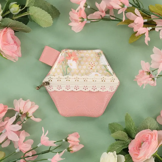 Peek-A-Bloom Zipper Pouches