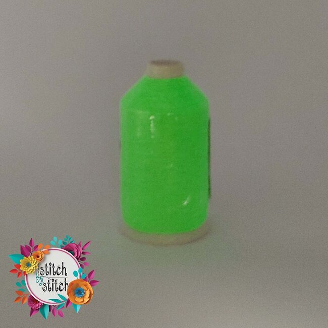 Glow in the Dark Thread 1000m Spring Green L05