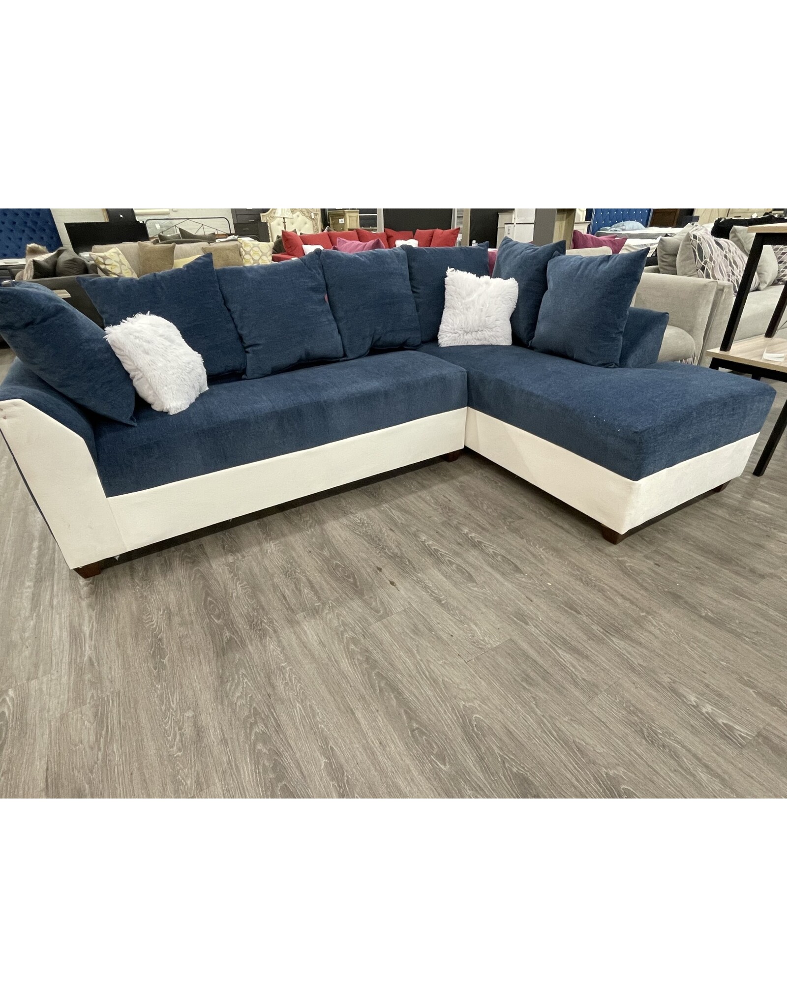 410 Sectional White Bicast