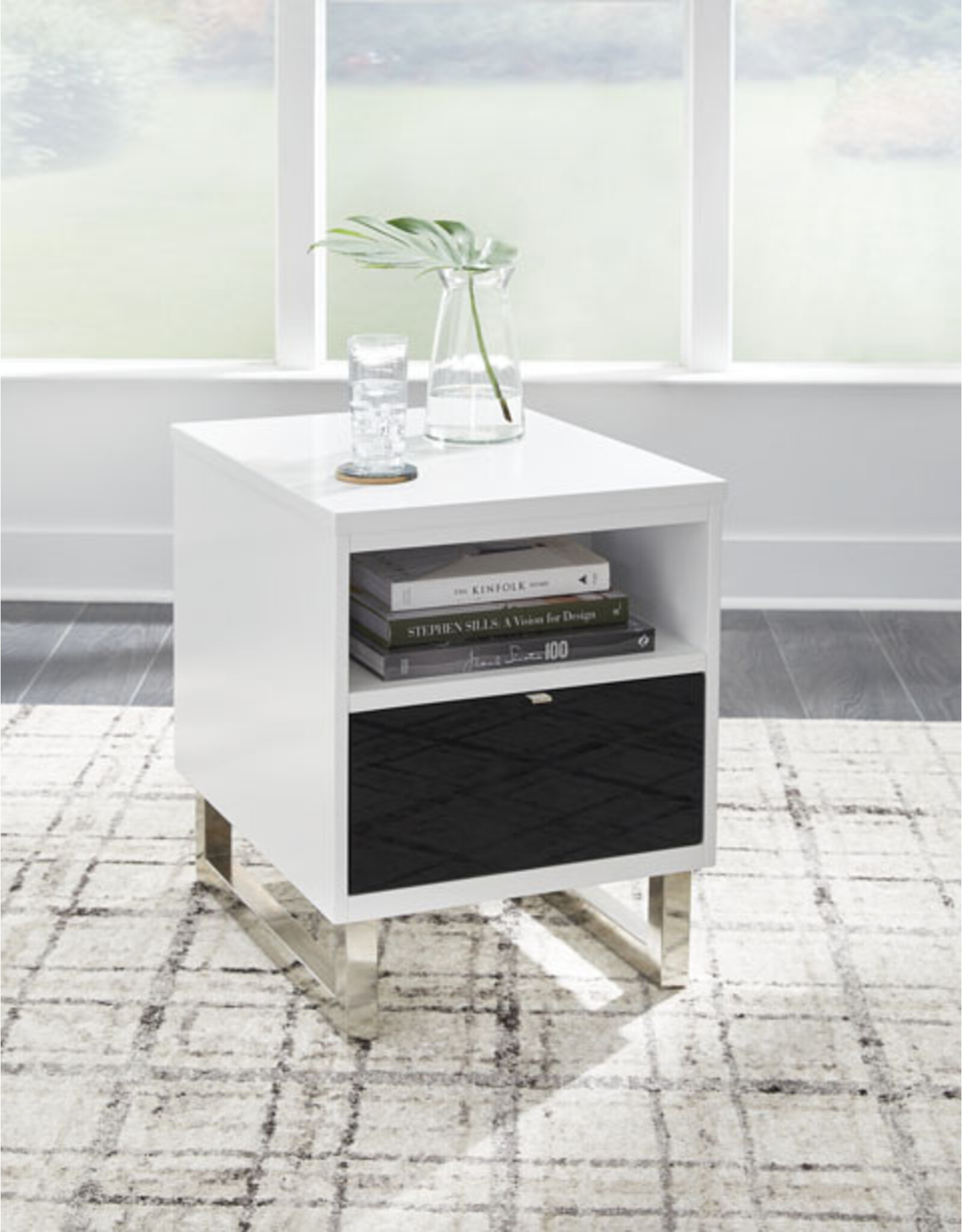 Gardoni T756-7 Chair Side End Table