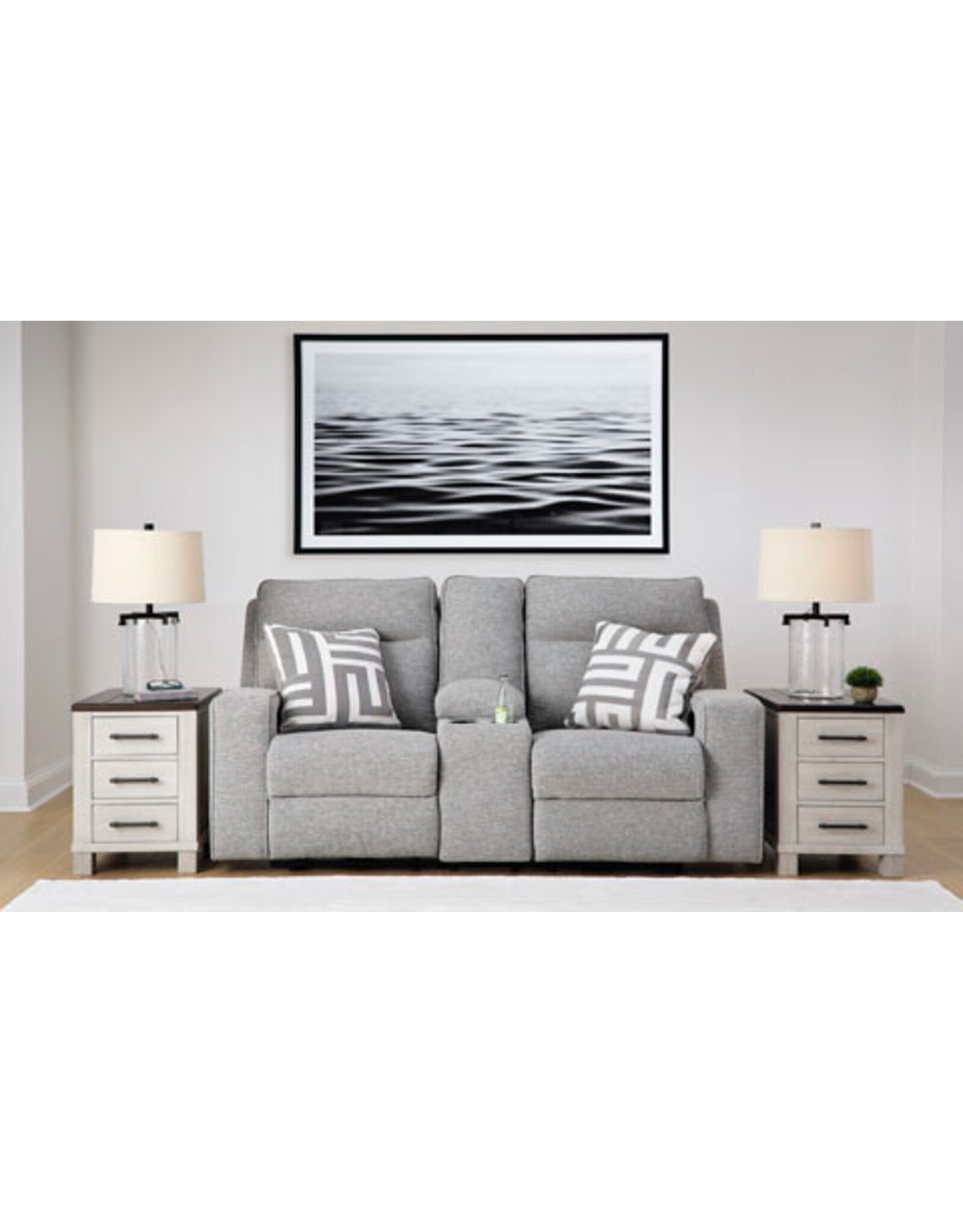 9050318 Power Loveseat w/Adjustable Headrest