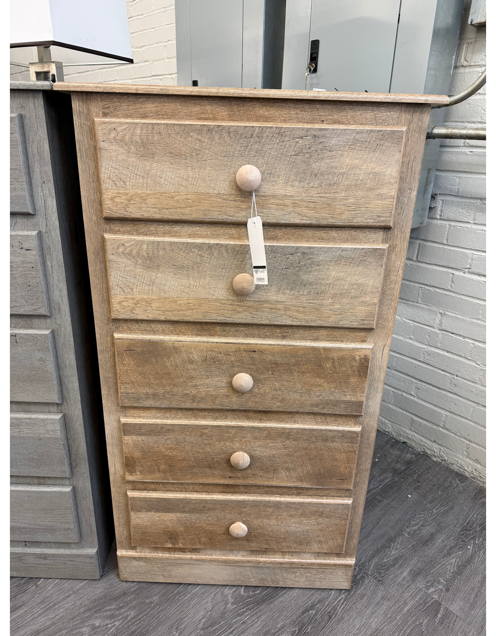 A&H - 5 Drawer Chest Deluxe (Wiley Oak)