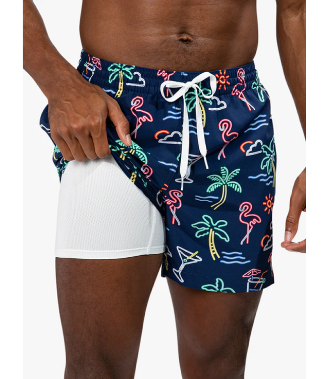 Chubbies The Neon Lights 5.5" (Lined Classic Stretch) Rock Outdoors