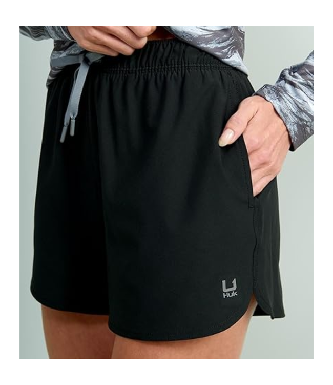 Huk Pursuit Volley Short