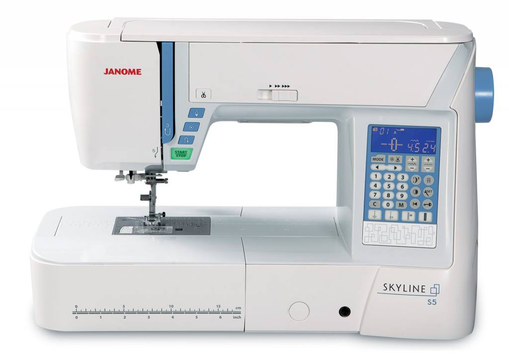 Janome Janome sewing Skyline S5