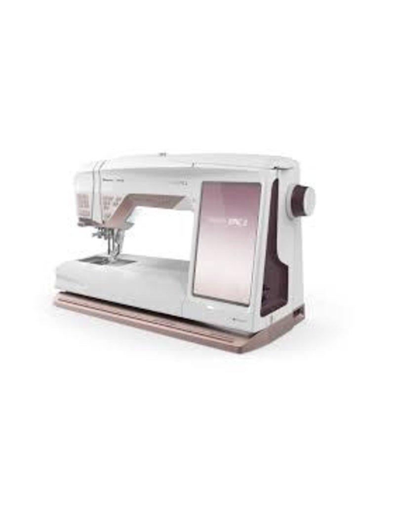 Husqvarna Husqvarna Epic 2 sewing and embroidery Pénélope sewing machines