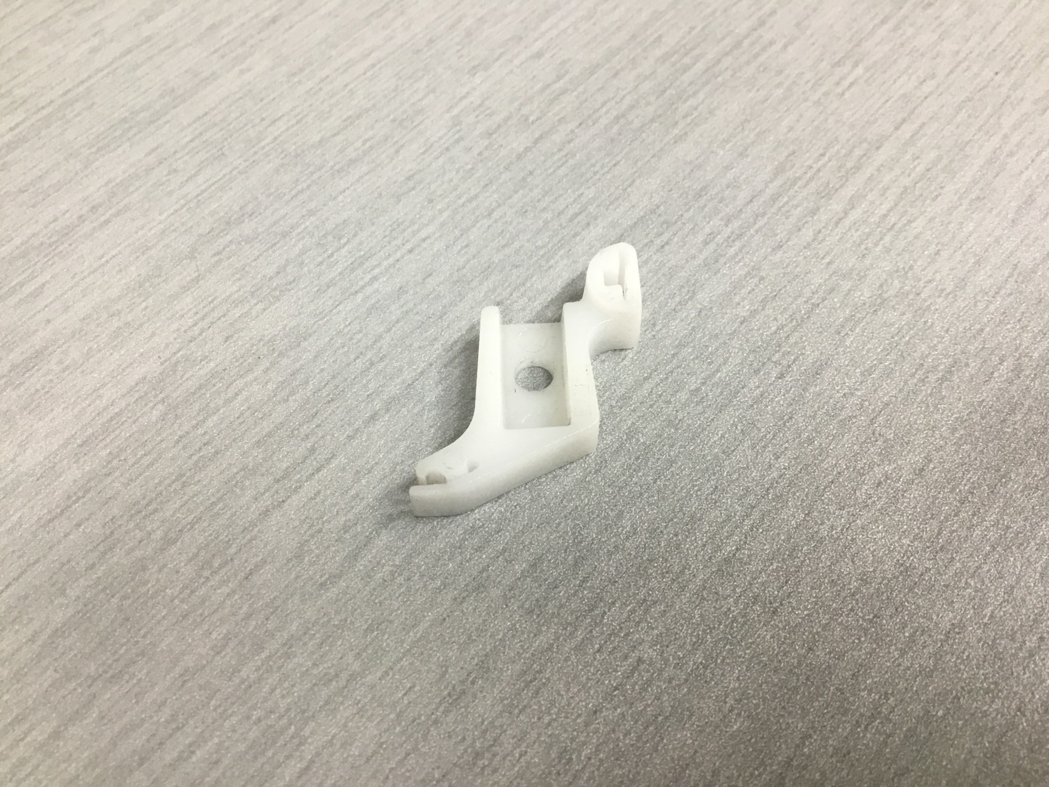 Husqvarna Presser foot holder emerald 112-116-118