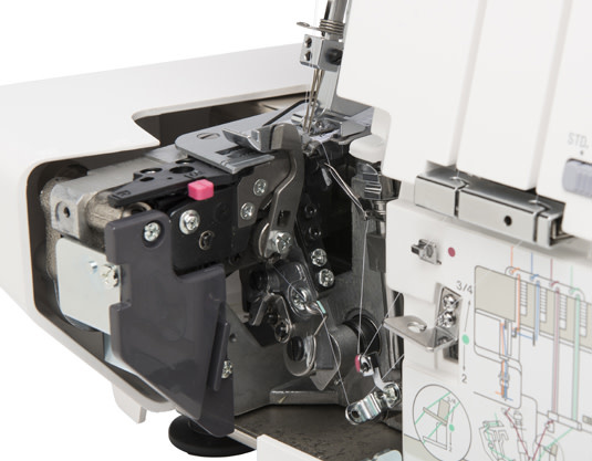 Janome DISC Janome surjeteuse 4 fils Magnolia 7034D