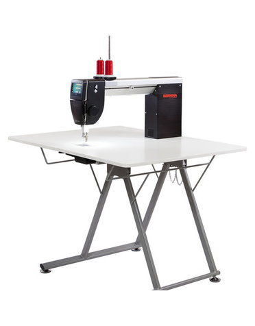 Bernina Bernina Q16 avec table pliante pour piquer