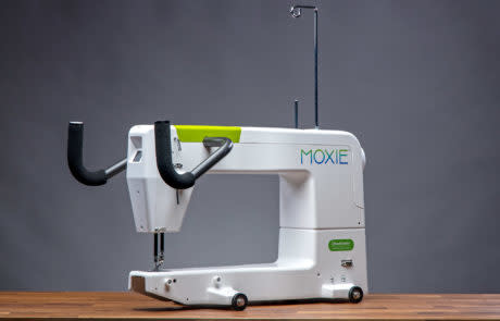 Handi Quilter Handi Quilter Moxie 15 feet and 8 feet frame