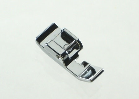 Janome Janome zipper foot 5mm ( product might differ from picture )
