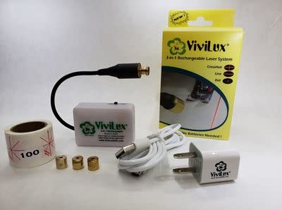 Crystalique/Harbor Sales, Inc. ViviLux 3 en1 laser vert avec aimant