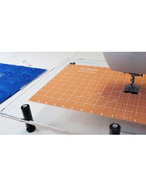 Sew Steady Sew steady grid glider adhesive mat 11 po x 14 po
