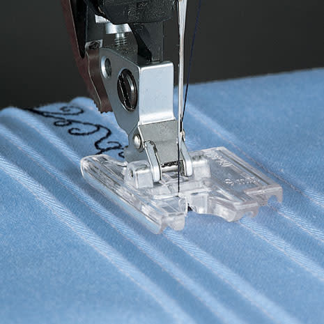 Pfaff Pfaff 9mm pintuck foot with decorative stitch guide