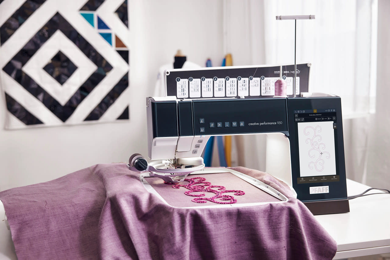 Pfaff Pfaff couture et broderie Créative Performance 950