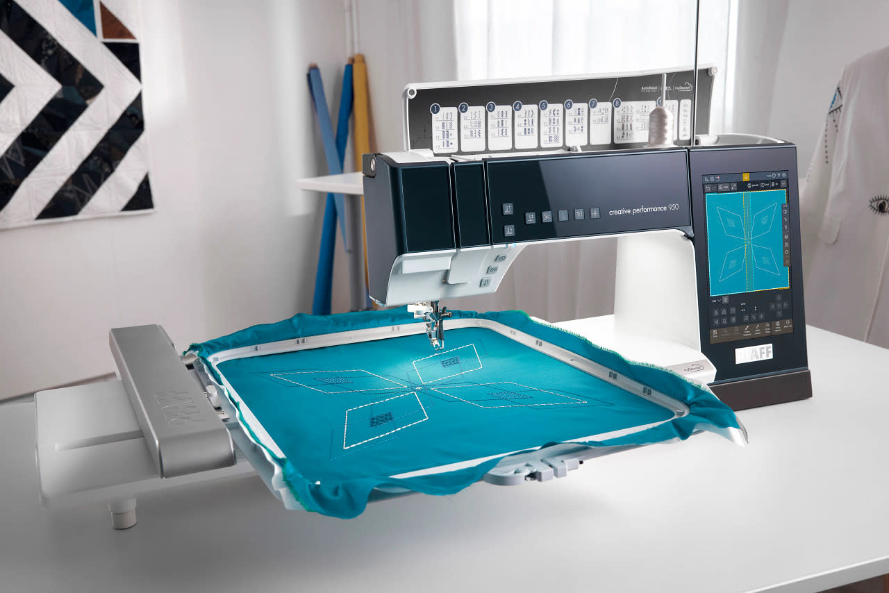 Pfaff Pfaff couture et broderie Créative Performance 950