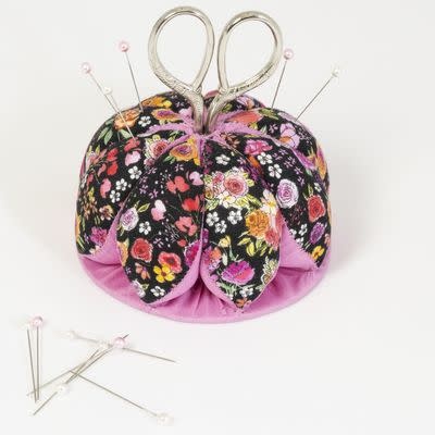 Dritz Pin cushion dome black pink floral