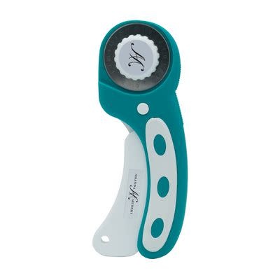 Amanda Murphy Amanda Murphy rotary cutter 45mm