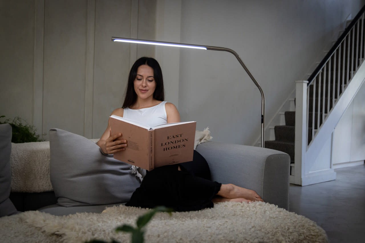 Daylight Slimline 4 lampe sur pied - Brushed Steel