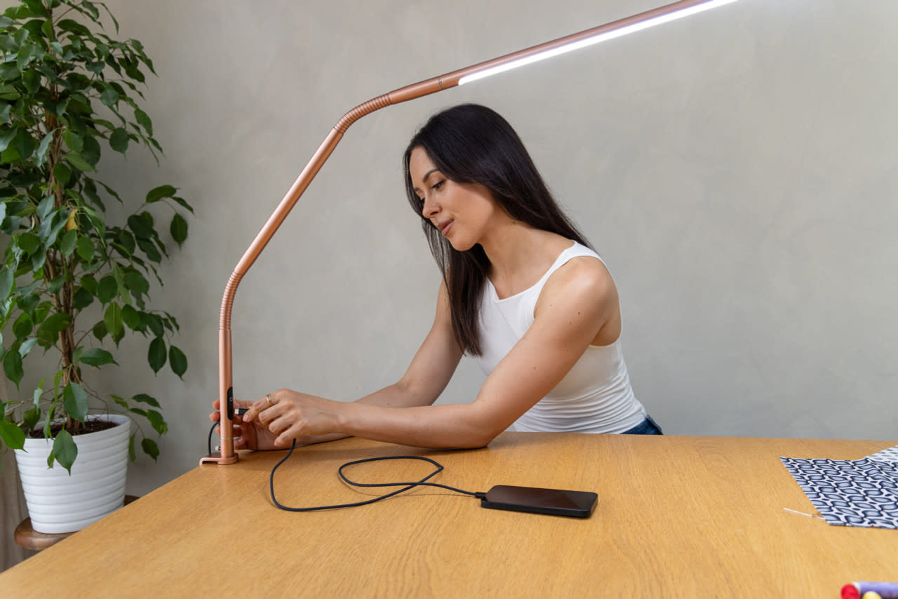Daylight Slimline 4 Table Lamp - Rose Gold