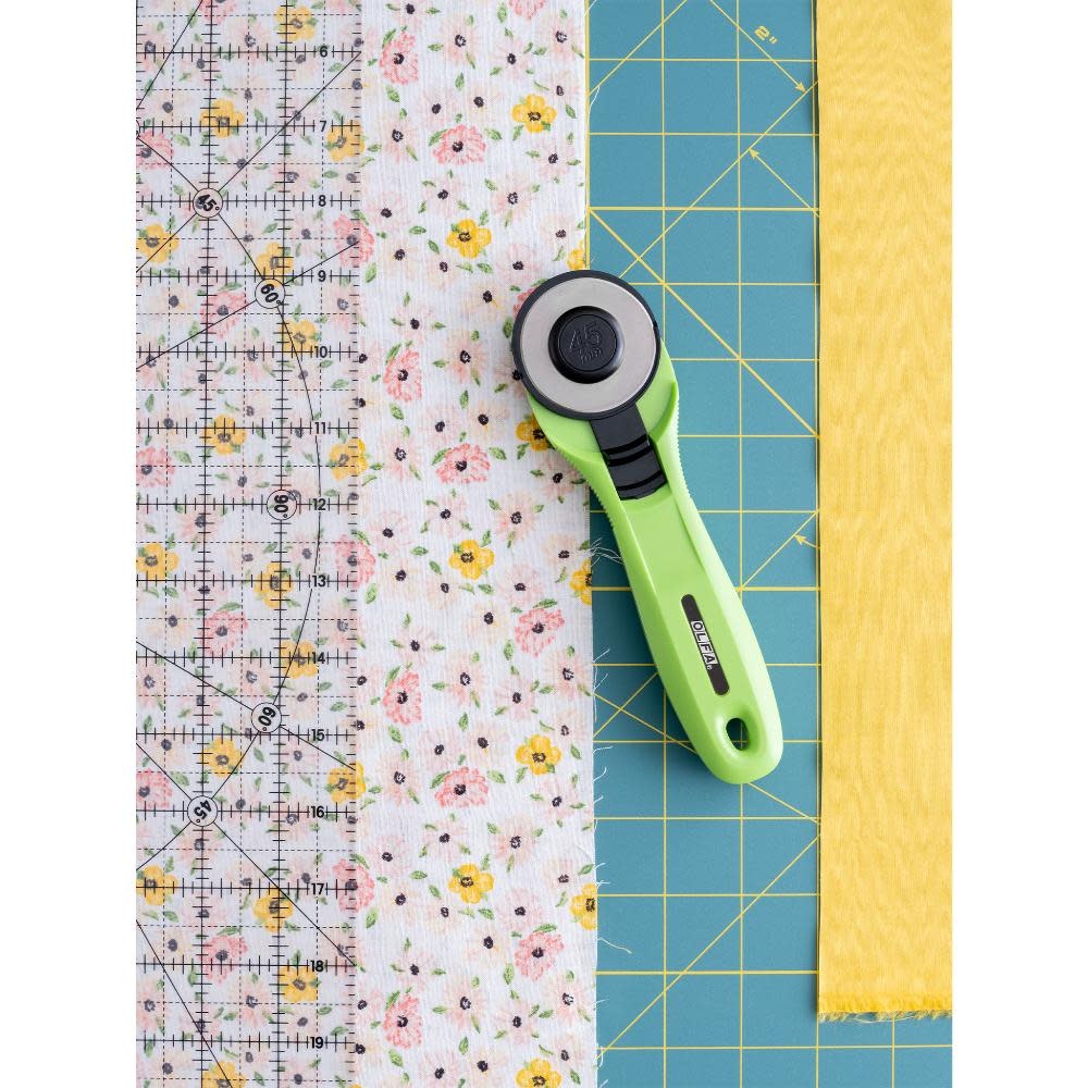 Olfa OLFA® RTY-2C/LGR - SplashTM Handle Rotary Cutter 45mm - Lime Green ( preorder )hTM - vert lime ( pré-commande )