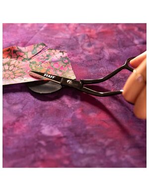 Pfaff 6in / 15.2cm left hand applique scissor