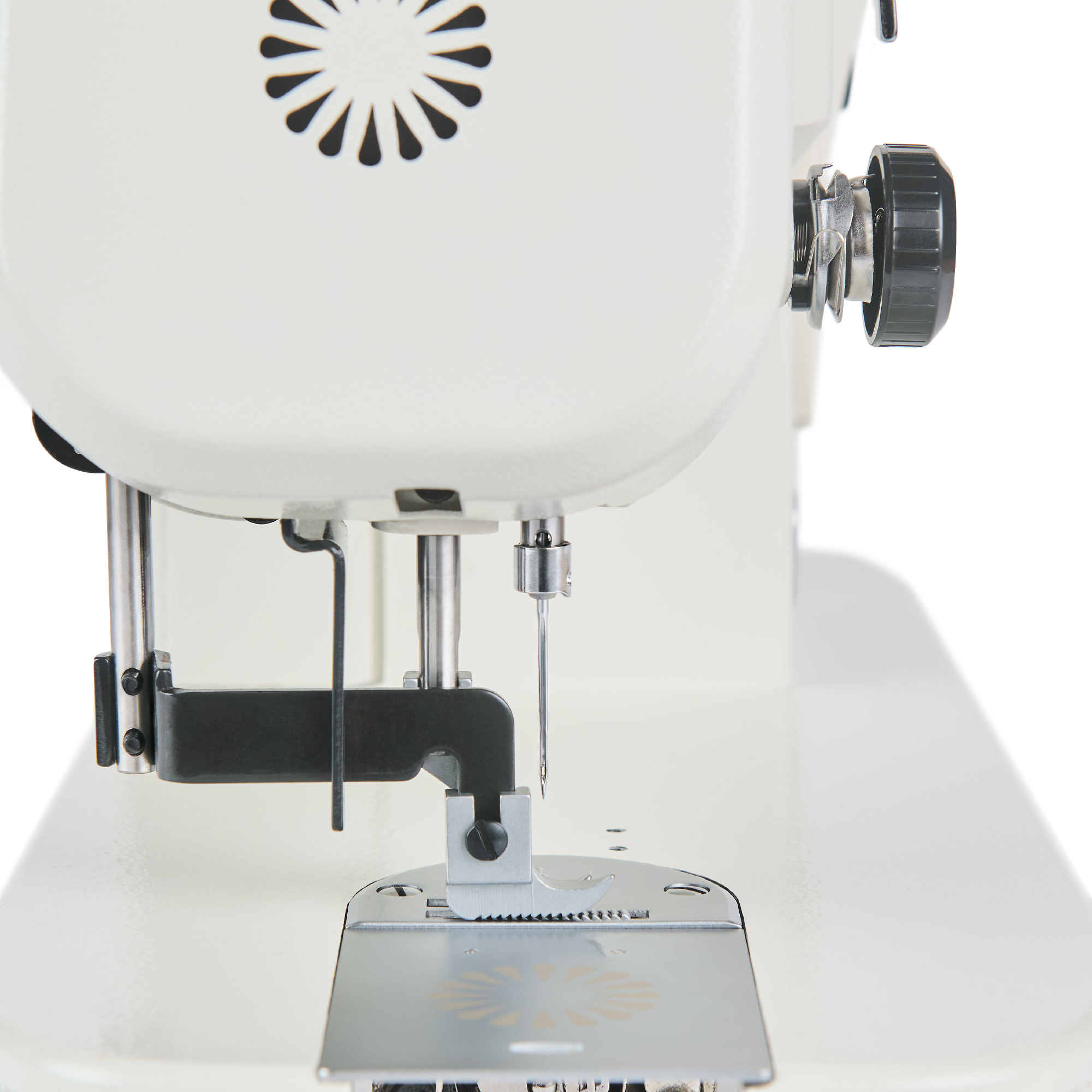 Reliable Barracuda Command Straight Stitch Walking Foot Direct-Drive Sewing Machine 700BW