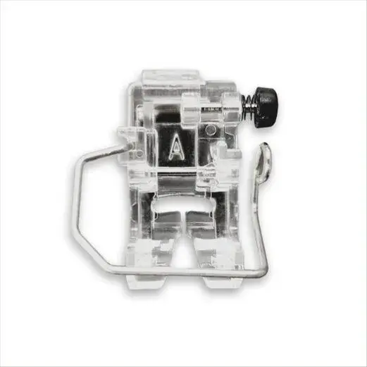 Janome Janome pied zigzag avec protège doigt