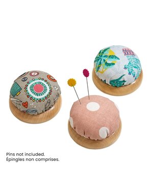 Sew Tasty SEW TASTY Coussin d'épingles avec base en bois ( à l'unité, épingle non incluse )
