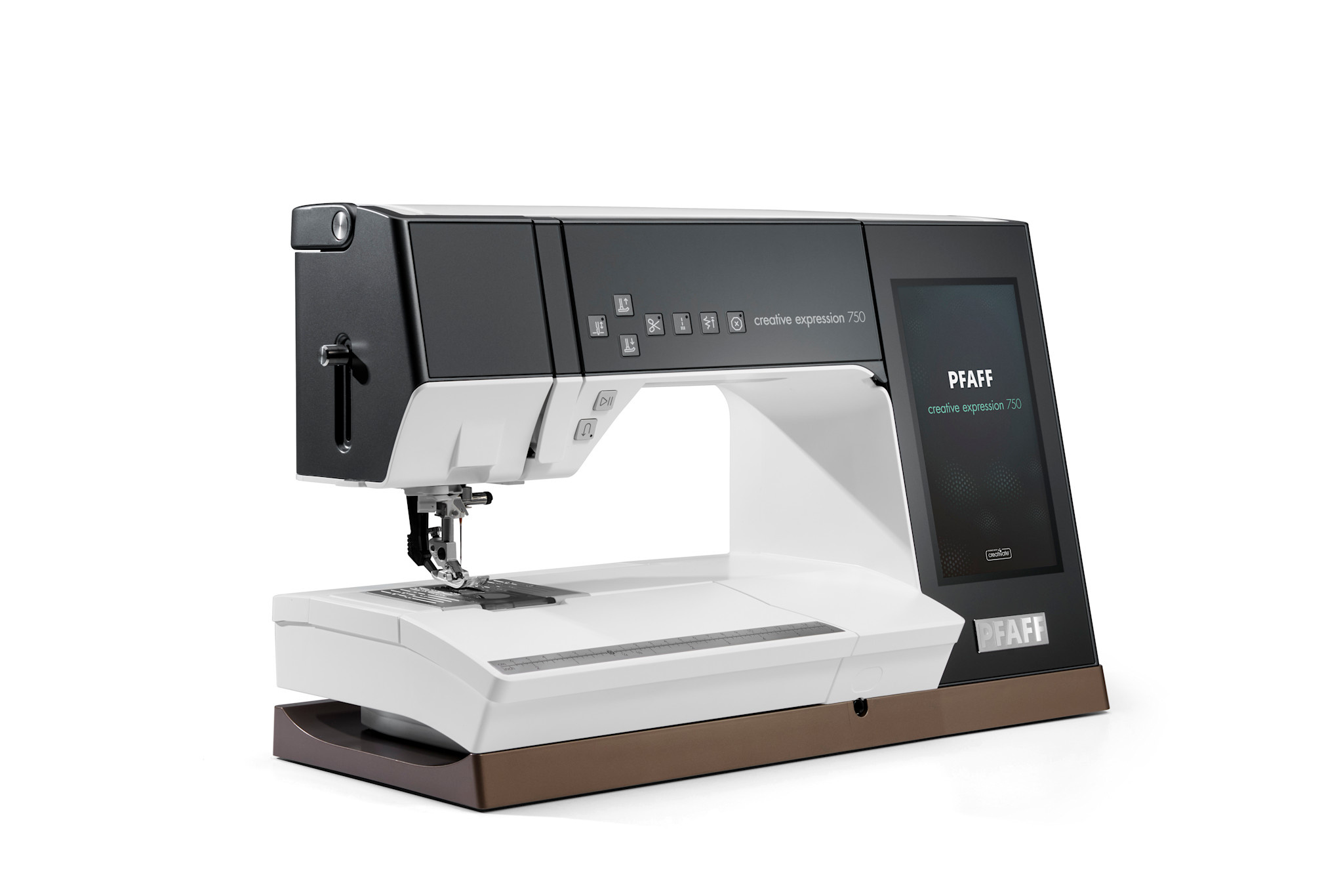 Pfaff Pfaff couture et broderie Expression 750