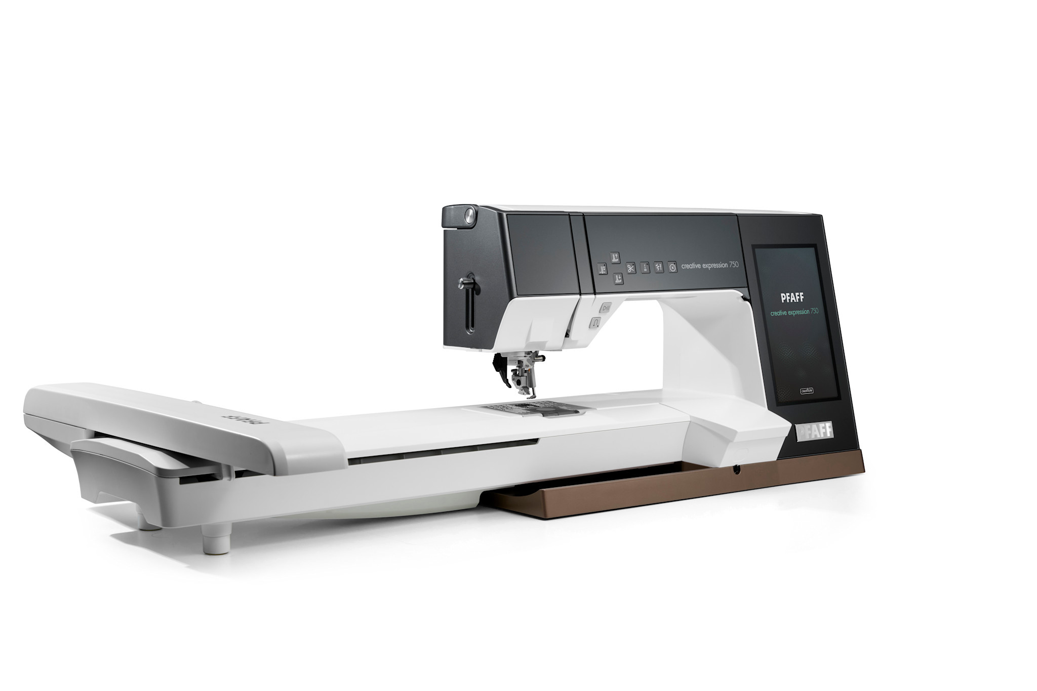 Pfaff Pfaff couture et broderie Expression 750