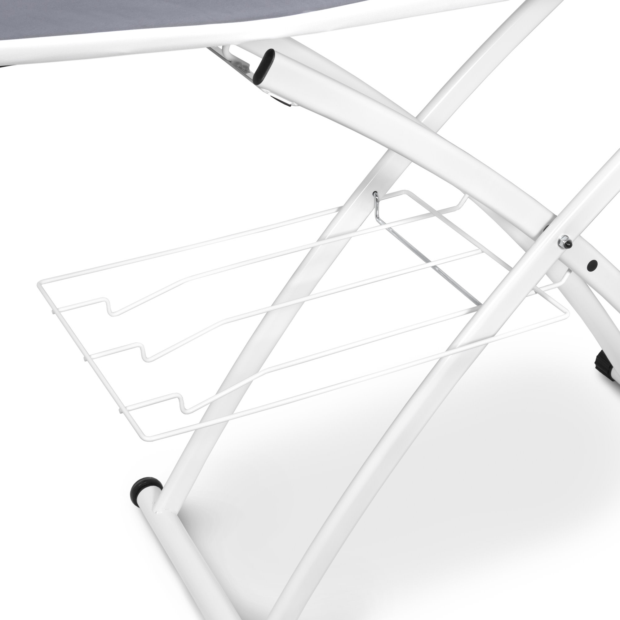 Reliable Planche à repasser Reliable avec aspiration 600VB