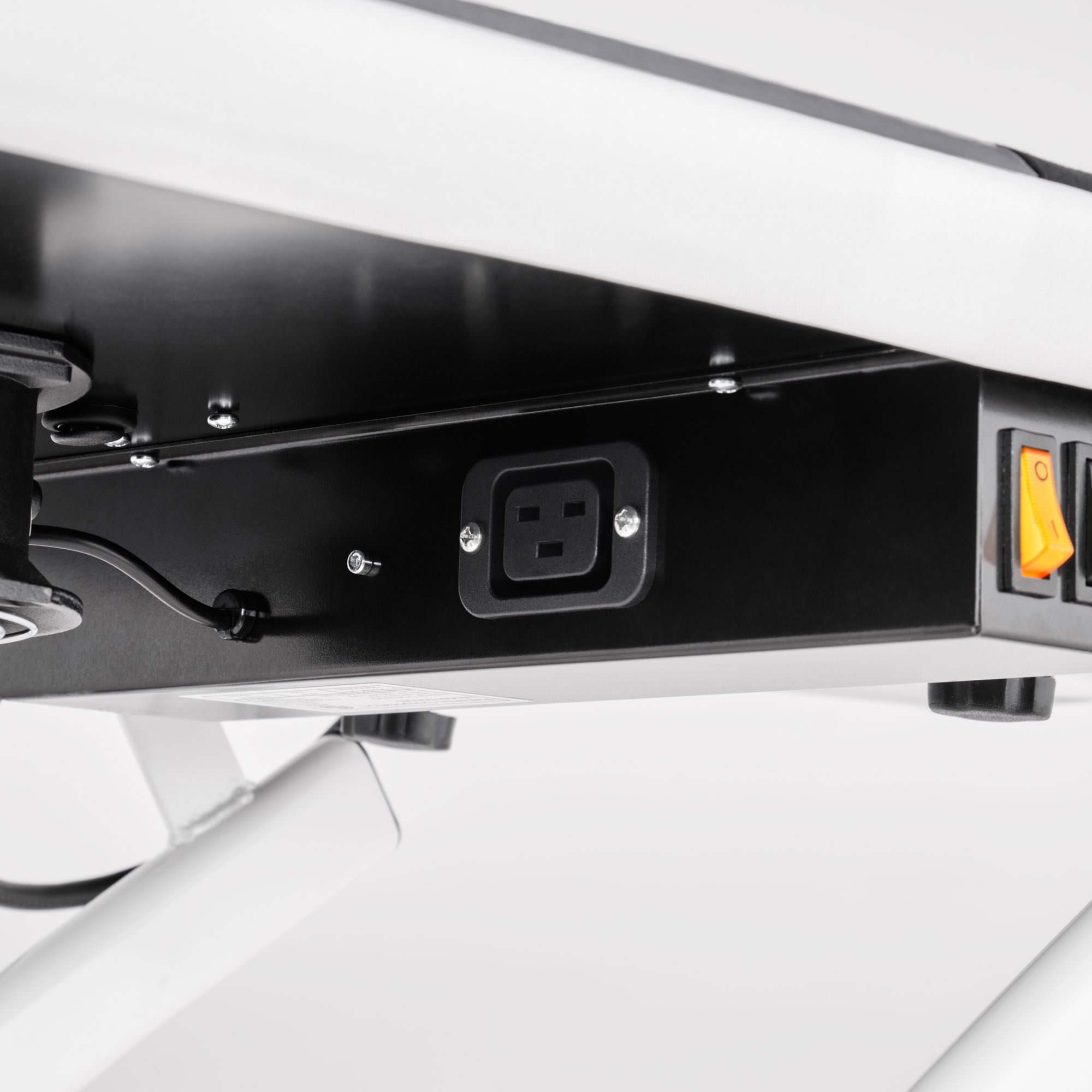 Reliable The Air Board 600VB Professional Vacuum and Up-Air Pressing Table Ironing Board