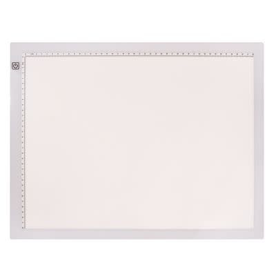 Nifty Notions La boîte lumineuse Nifty Notions 17 X 13 poucesTrace & Trim Studio est une boîte à lumière LED ultra-mince combinée à un tapis de coupe