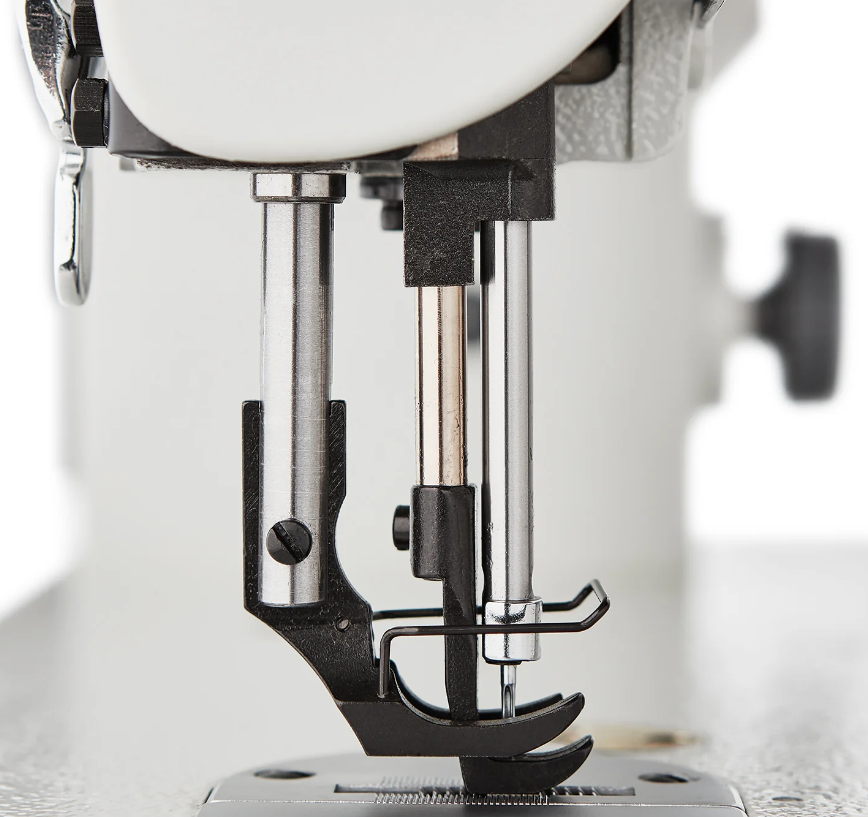 Reliable Lockstitch Walking Foot Sewing Machine with Direct Drive, Index Stitching and Foot Height Adjuster 4220SW