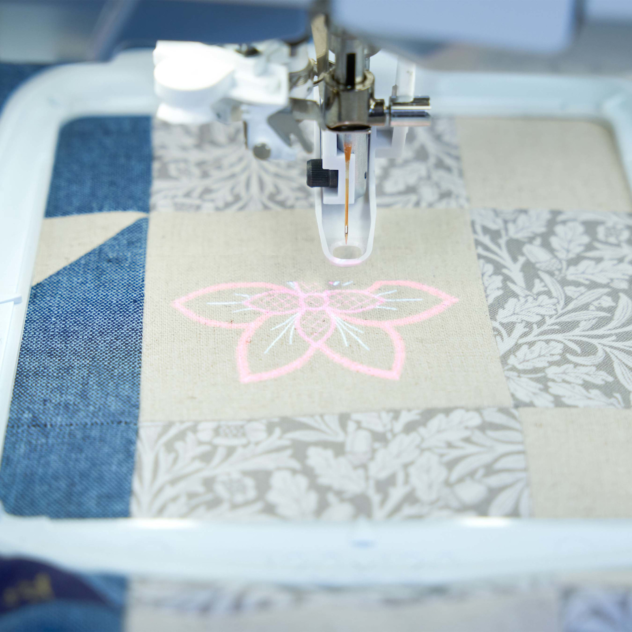 Husqvarna Husqvarna sewing and embroidery Epic 3 Nordic Frost