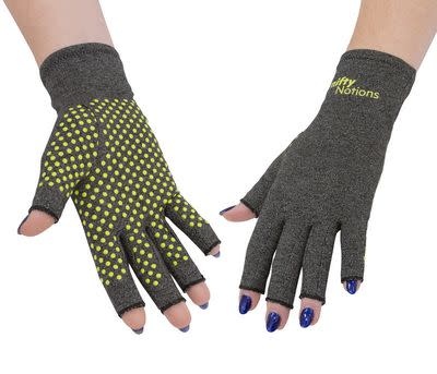 Nifty Notions Stitch Mitts Non-Slip Compression Gloves S