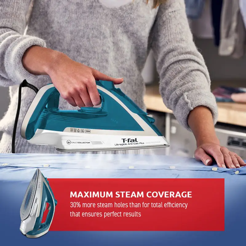 T-Fal T-fal Ultraglide Anti Calc Plus Steam iron - Blue