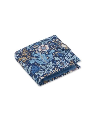 HOBBY GIFT HOBBY GIFT Needle Case & Scissors 2cm x 9.5cm x 9cm (3/4” x 3 ¾” x 3 ½”)