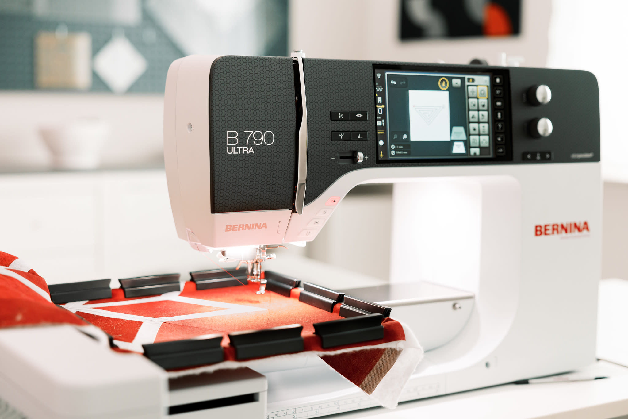 Bernina Bernina couture et broderie B790E Ultra