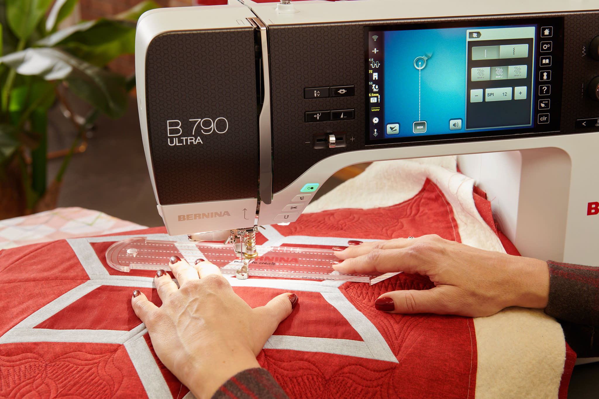 Bernina Bernina sewing and embroidery B790 Ultra