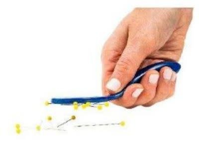 Singer Magnetic Pin Pal with Pins Singer Modern Maker