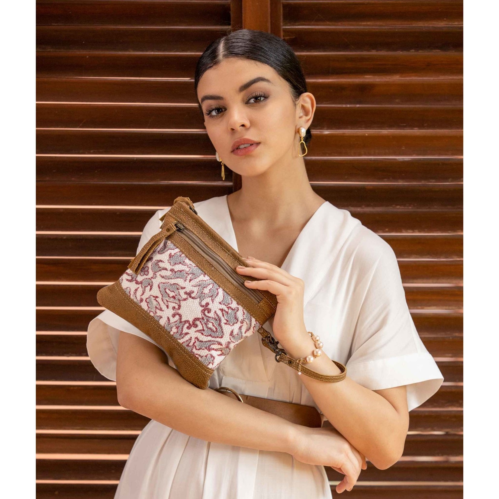 S-2547 Peach Blossoms Wristlet / Pouch