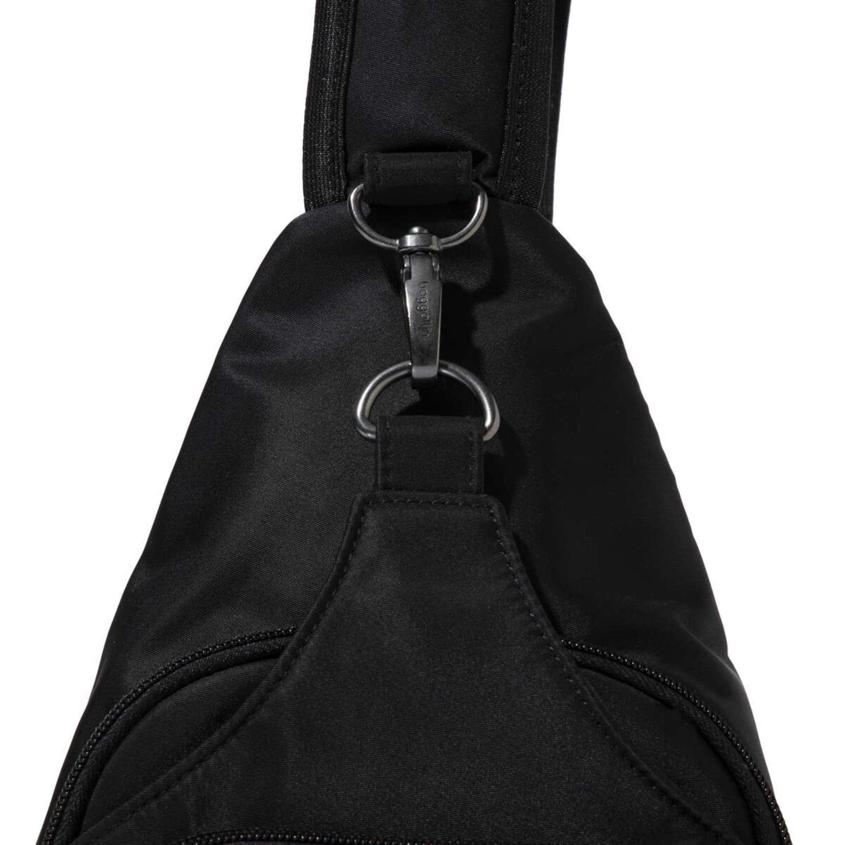 Baggallini Central Park Sling - Black 2026