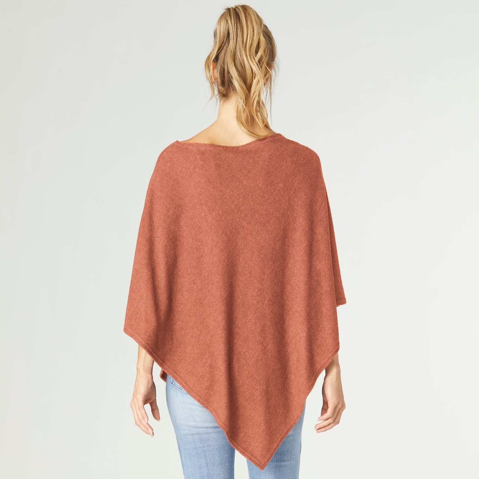 Coco+Carmen 2139038B Lightweight Brushed Poncho - Rust