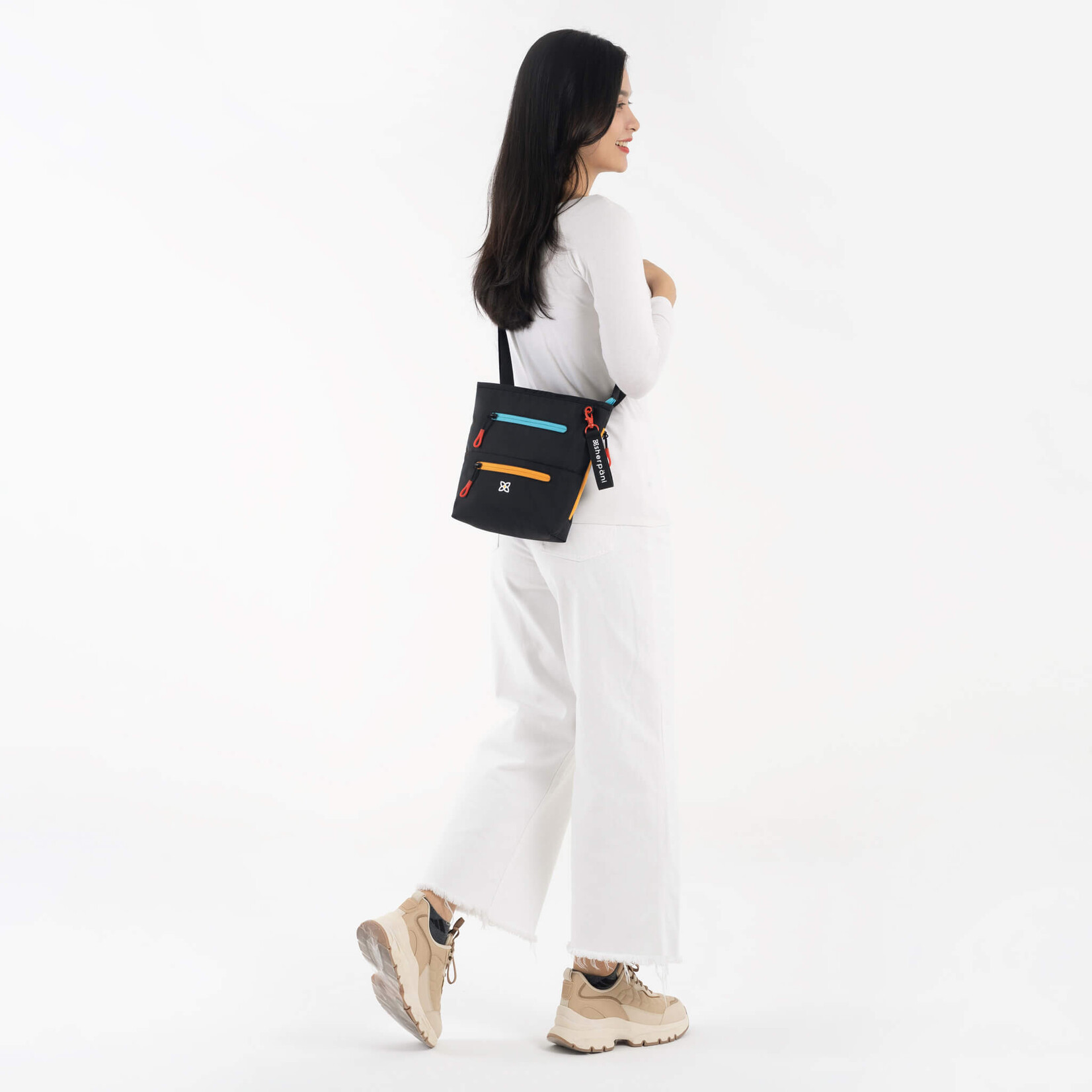Sadie Crossbody - Chromatic