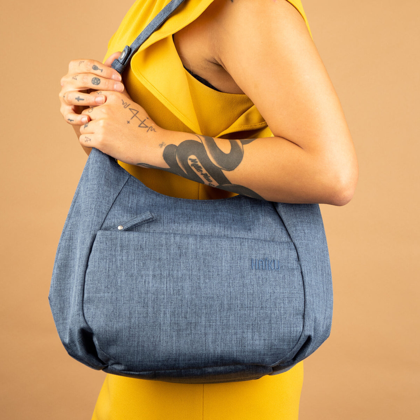 Haiku Amble Hobo - River Rock Blue