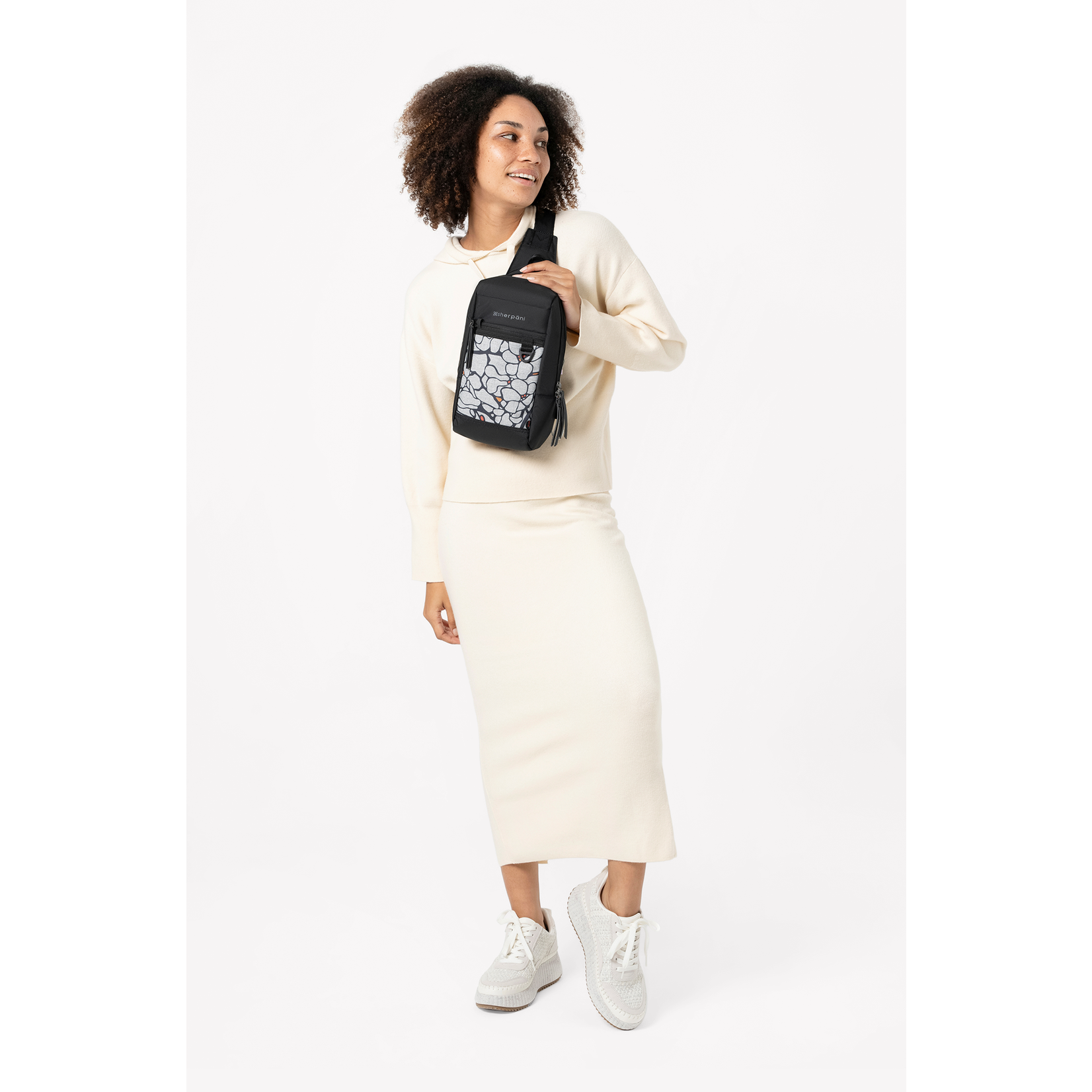 Metro Anti-Theft Sling:  Sakura SS25